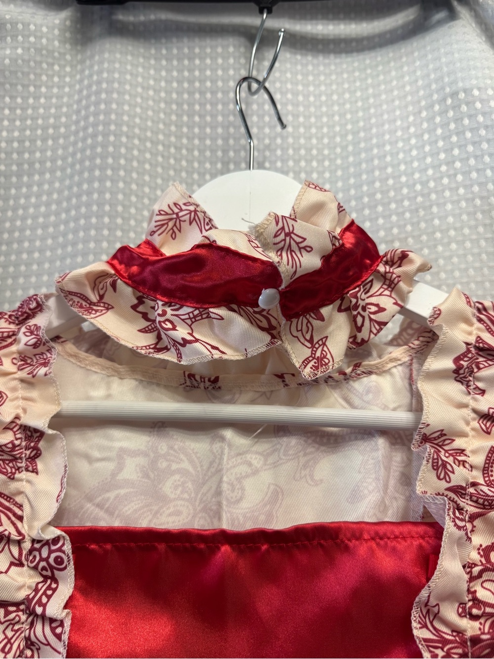 Red & Cream Floral Satin-Trim Women's costume dress - Picture 4 of 7